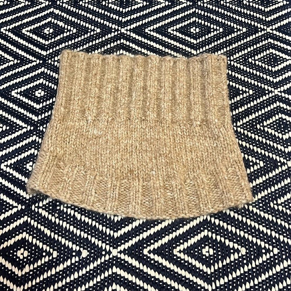 cult gaia knitted crop top